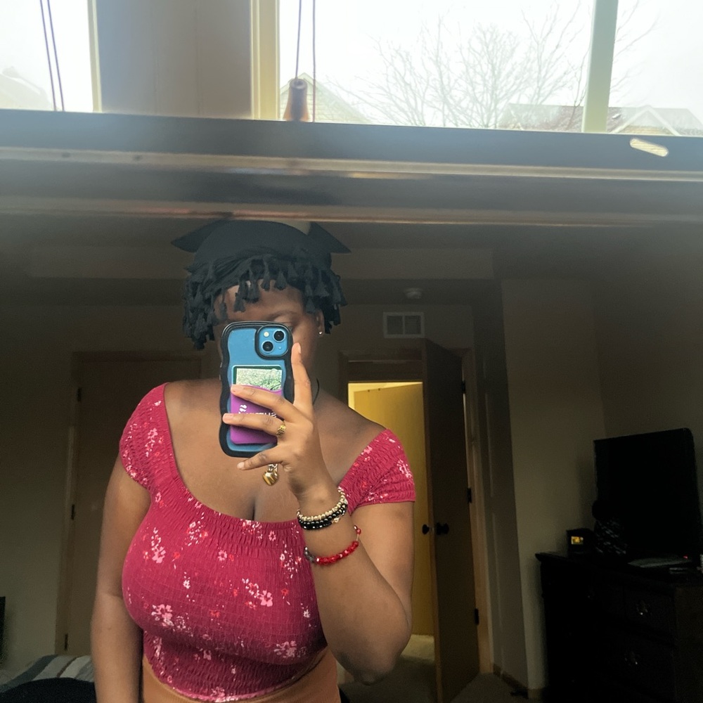 A stretchable pink red crop top #croptop #stretchable #woman